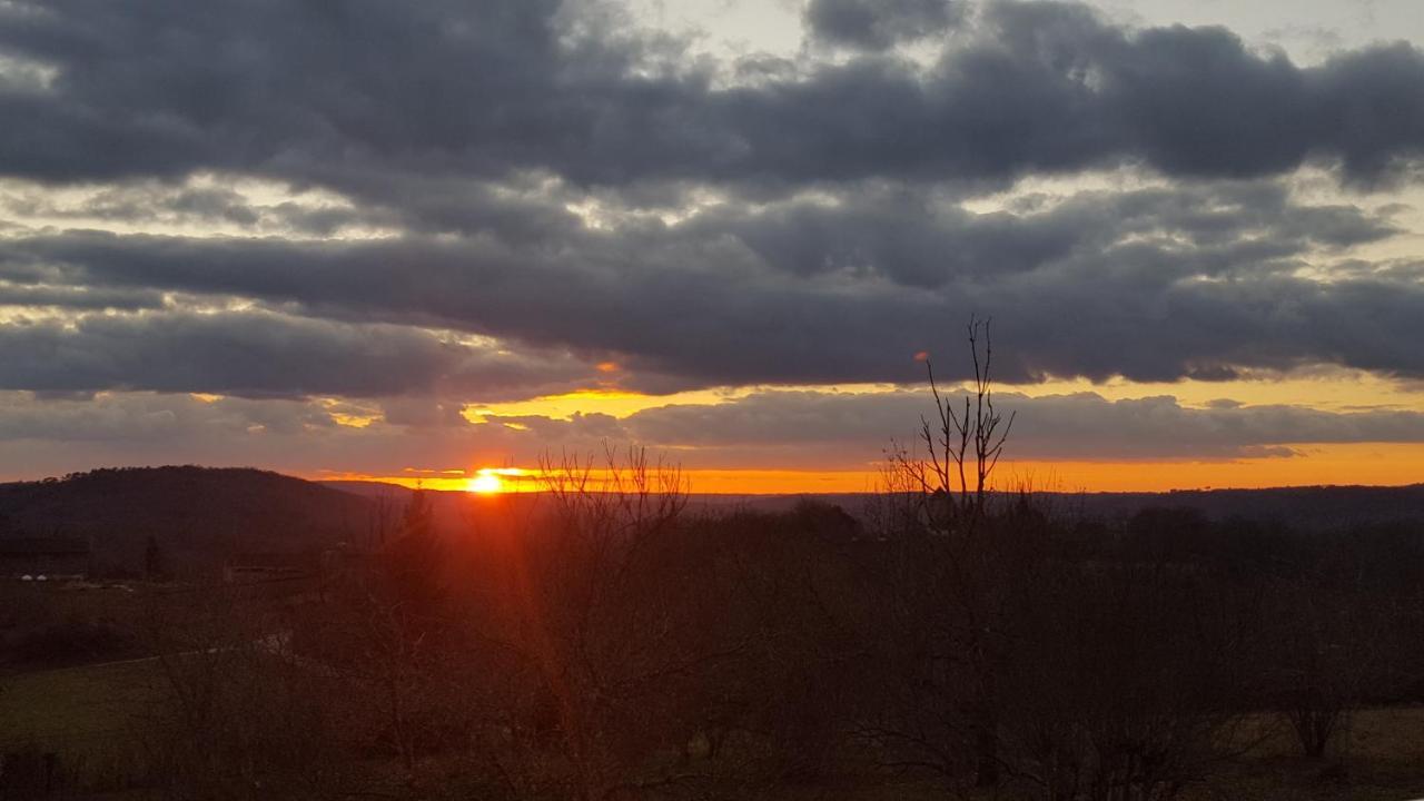 Au Soleil Couchant Saint-Julien-de-Lampon Kültér fotó